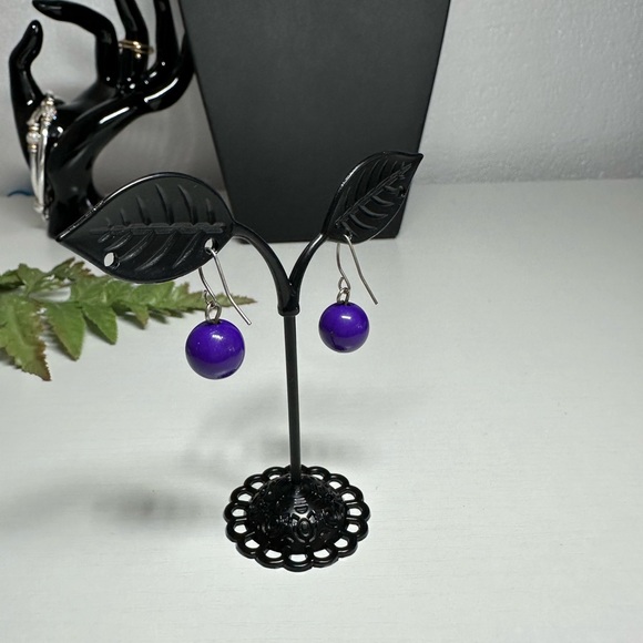 Dangle Earrings - Picture 2 of 2